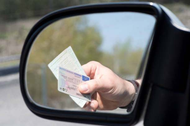 You are currently viewing Führerschein kaufen legal: Die Wahrheit über die vermeintlichen Angebote und warum der legale Weg besser ist