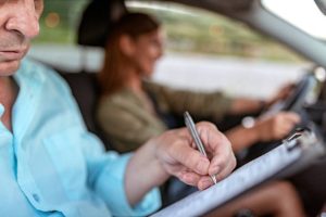 Read more about the article Führerschein kaufen: Risiken und Alternativen
