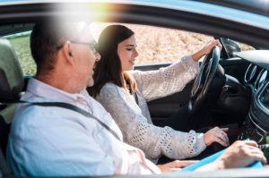 Read more about the article Führerschein Klasse B kaufen: Risiken und legale Alternativen