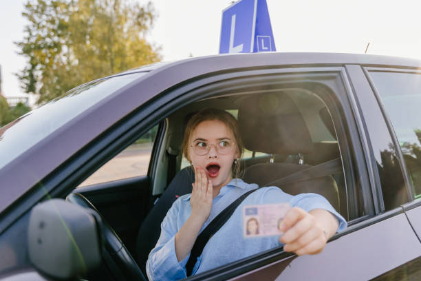 You are currently viewing Führerschein kaufen: Warum das Risiko und die Konsequenzen den vermeintlichen Vorteil nicht wert sind