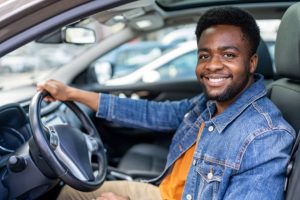 Read more about the article Führerschein Kaufen auf Rechnung: Risiken und rechtliche Konsequenzen